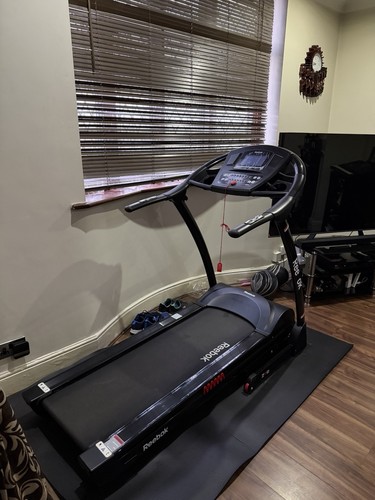 Reebok zr9 electric treadmill - electric,